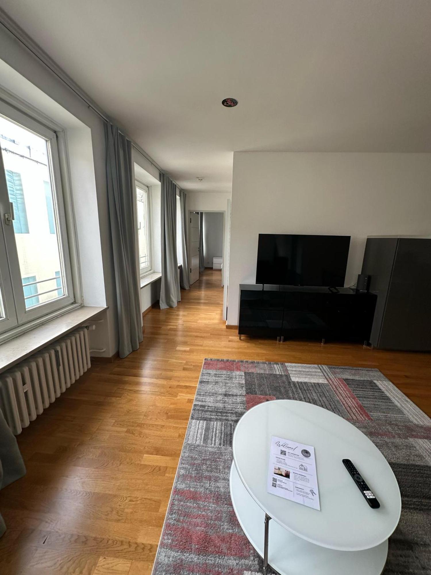 Al Nafurah Apartments Munich Exterior photo