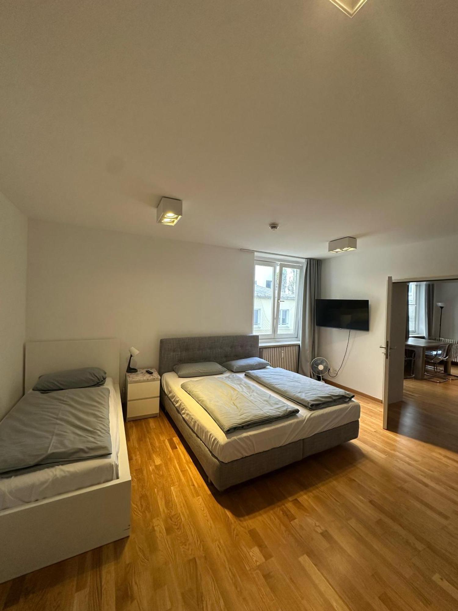 Al Nafurah Apartments Munich Exterior photo