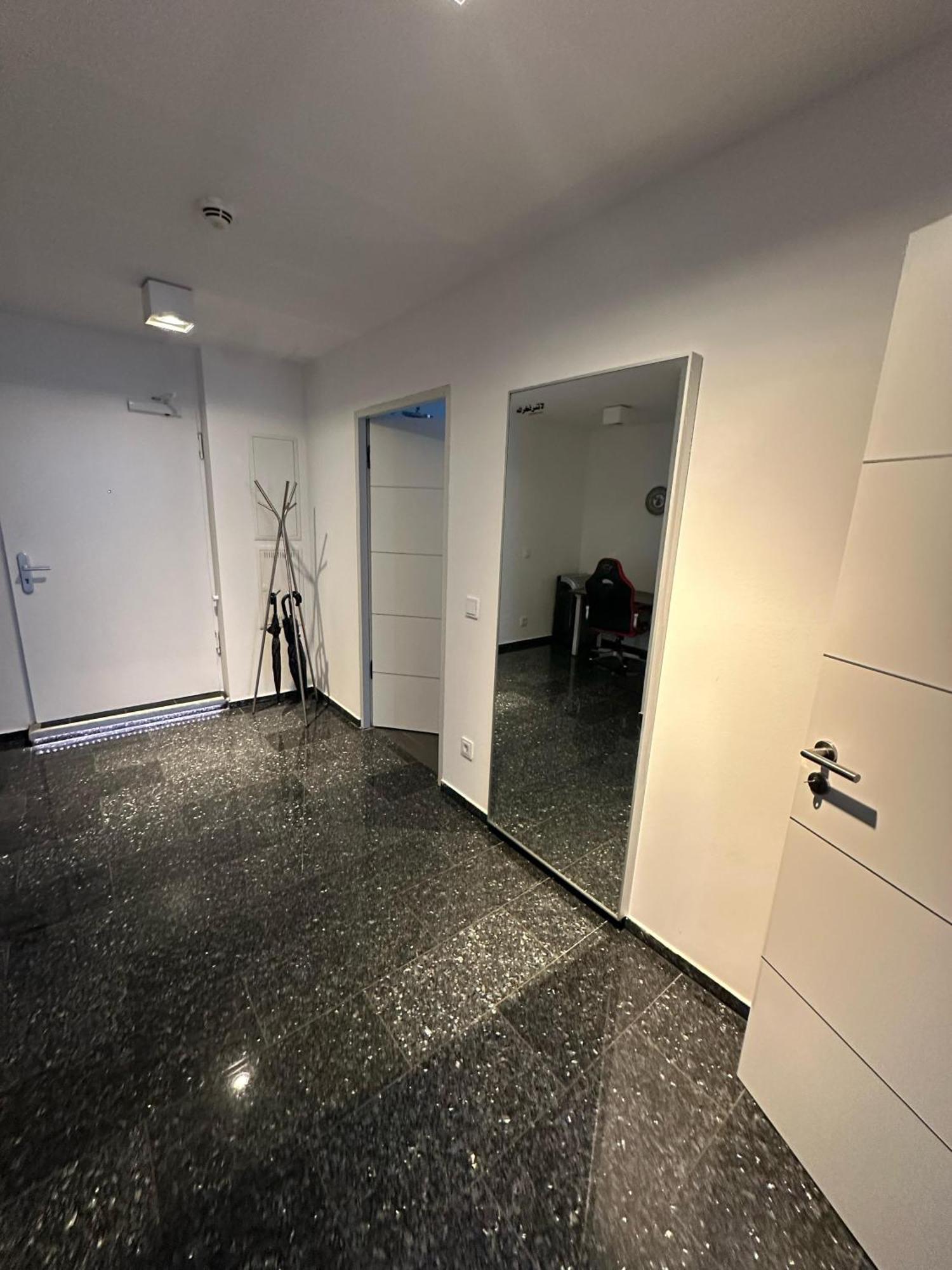 Al Nafurah Apartments Munich Exterior photo