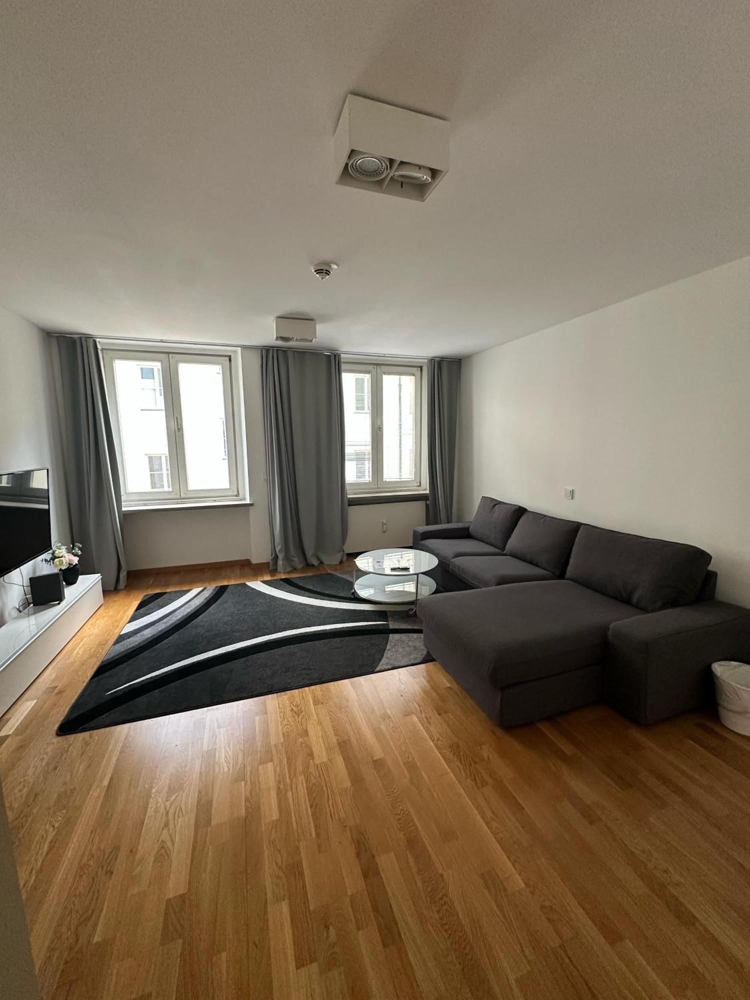 Al Nafurah Apartments Munich Exterior photo