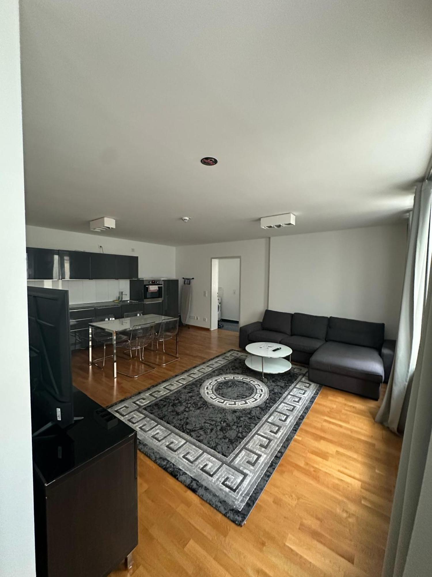 Al Nafurah Apartments Munich Exterior photo