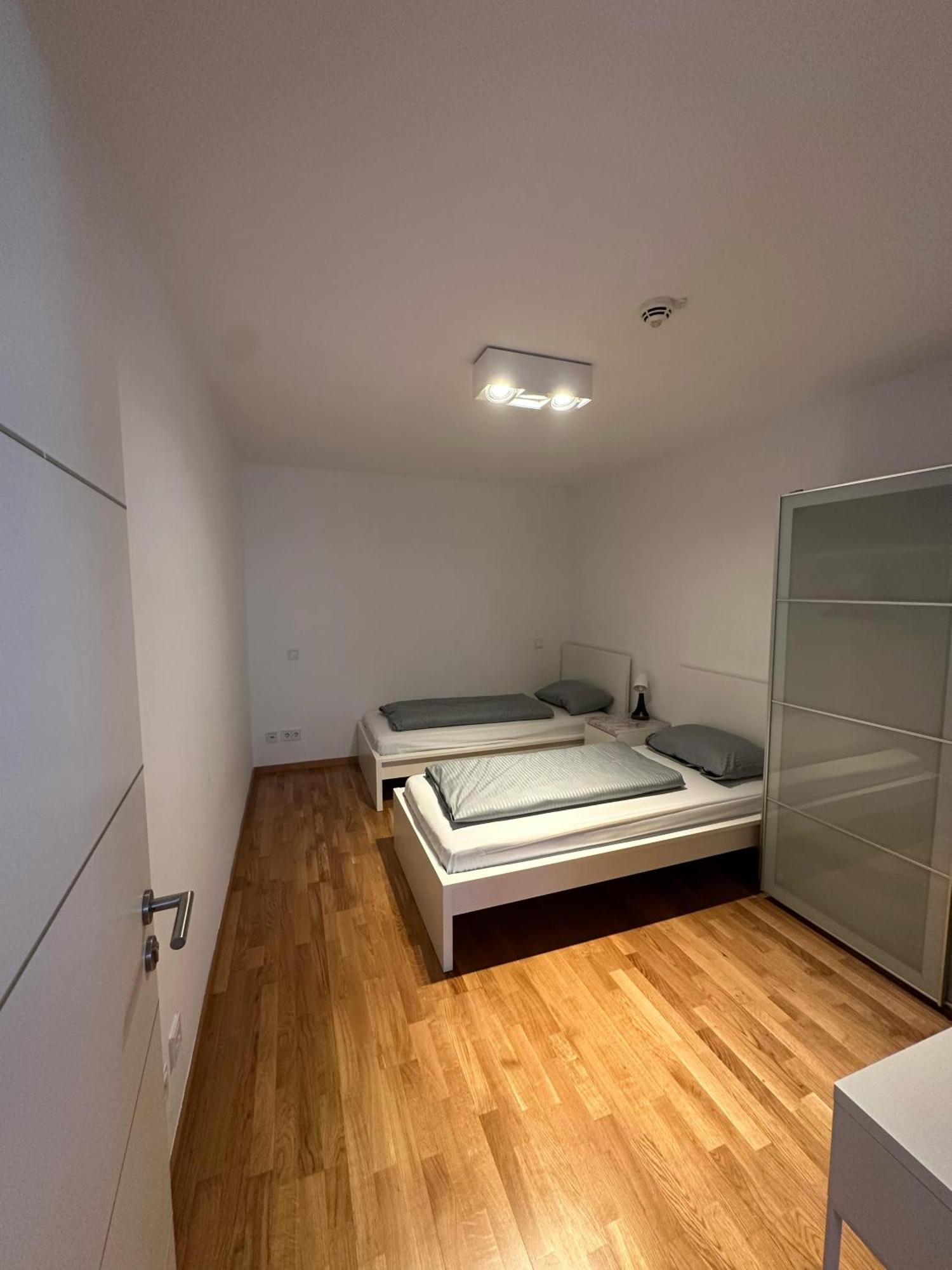 Al Nafurah Apartments Munich Exterior photo
